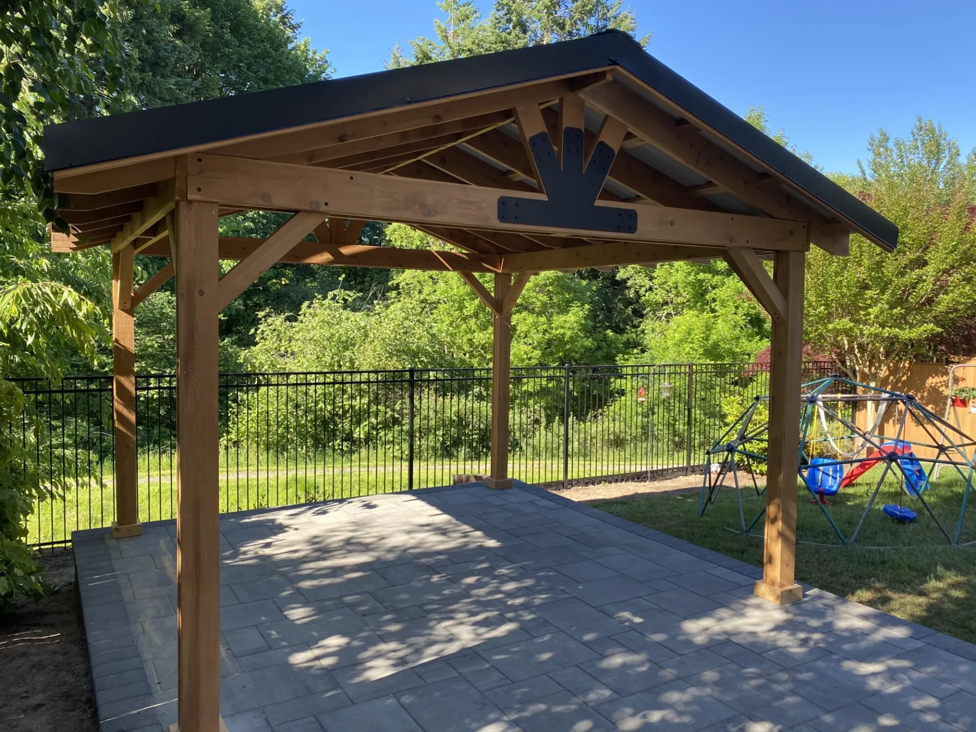 Fences & Pergolas by Western Paver Design in Portland, Oregon